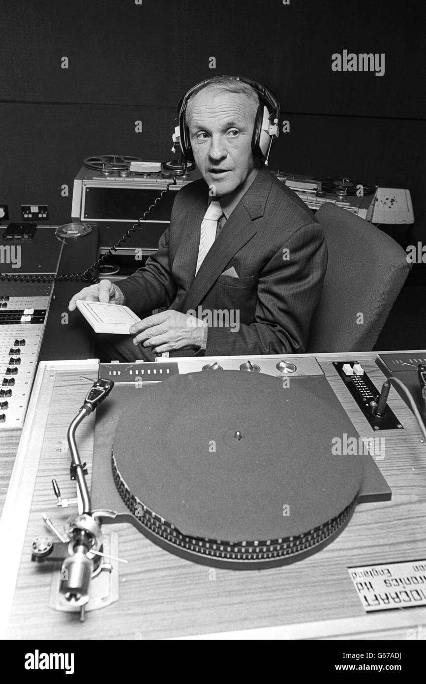 Liverpool manager bill shankly at radio city hires stock photography