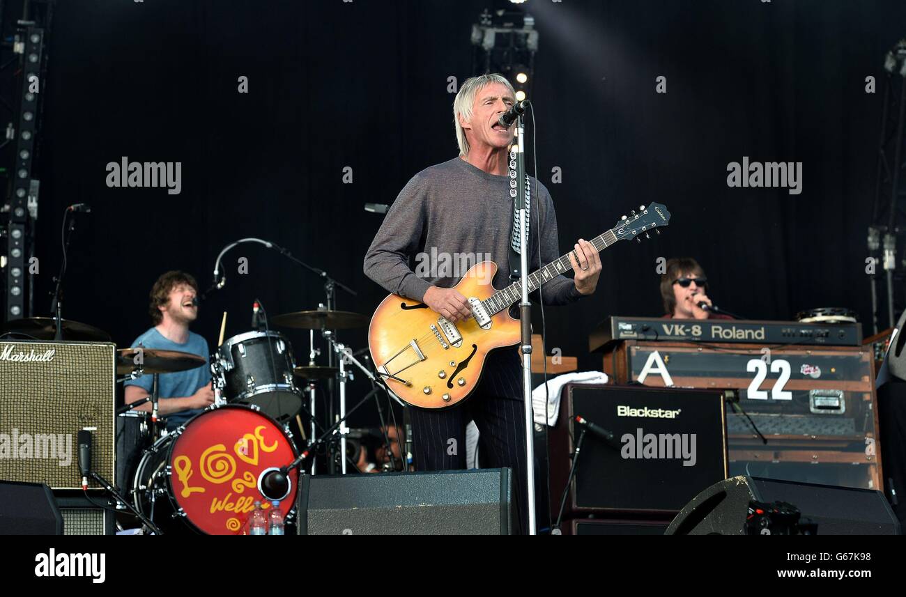 Paul Weller performs on stage at the Hard Rock calling music festival at Queen Elizabeth Olympic Park in Stratford east London. Stock Photo