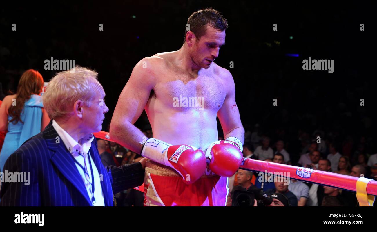 David Price v Tony Thompson - Live boxing from the Echo Arena