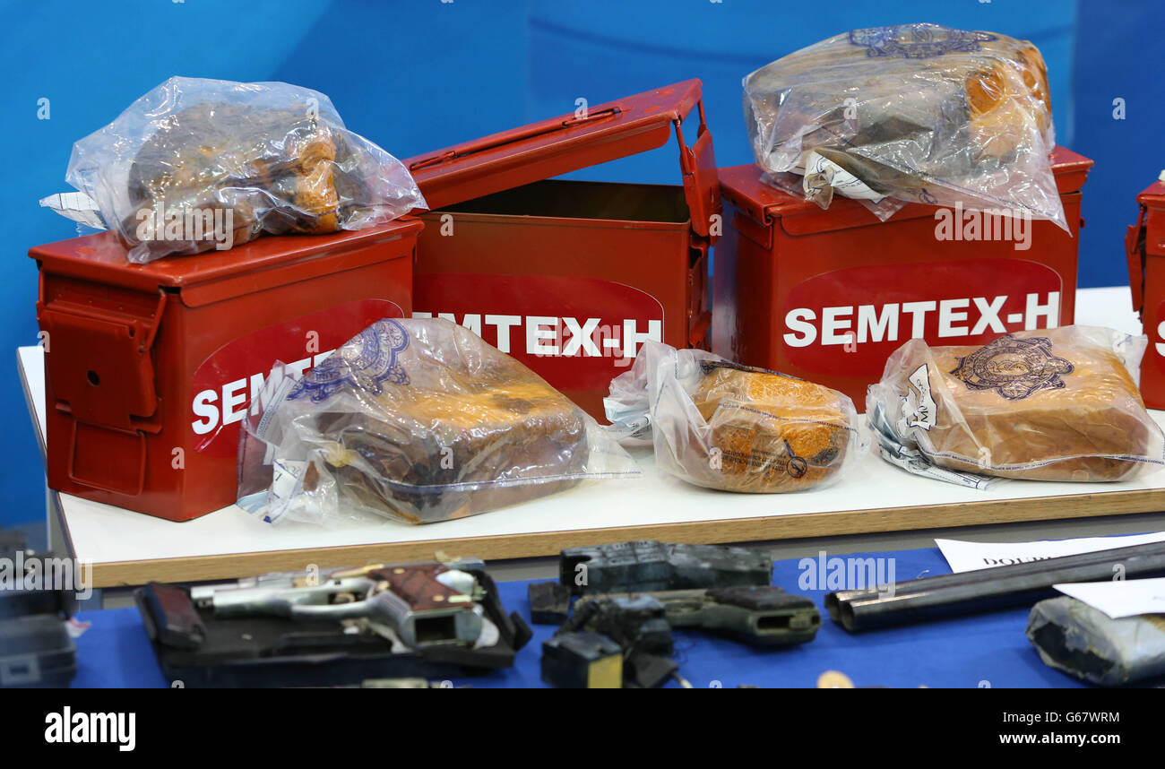 Gardai display arms and explosives including Semtex plastic Explosives, recently recovered from dissident republicans in the Dublin area in recent days. Stock Photo