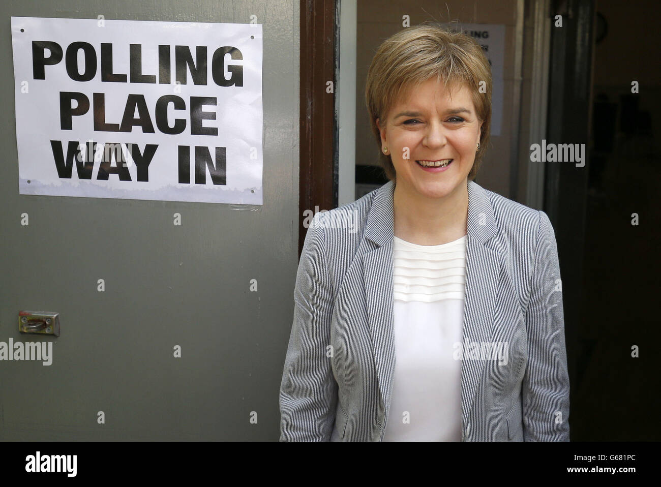 First Minister Nicola Sturgeon arrives to cast her vote at Broomhoouse Community Hall, Glasgow, as voters head to the polls across the UK in a historic referendum on whether the UK should remain a member of the European Union or leave. Stock Photo