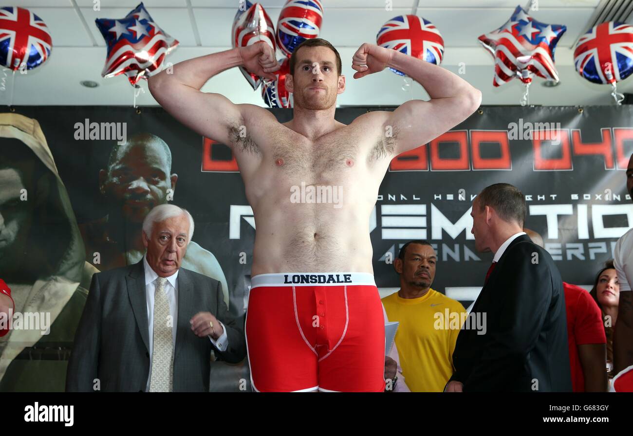 Boxing - David Price v Tony Thompson Weigh-in - Radisson Blu Hotel Stock  Photo - Alamy