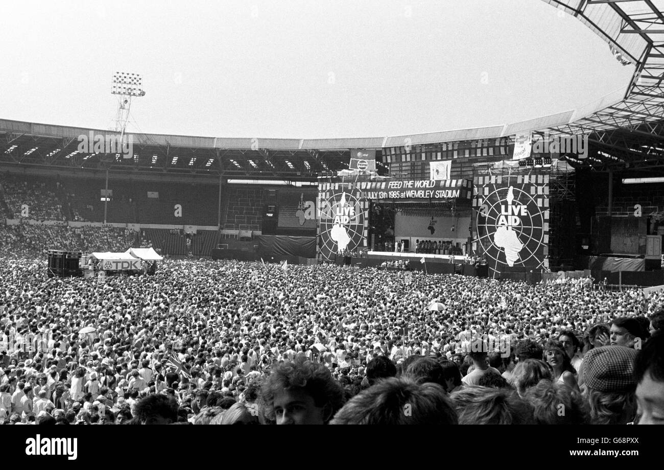 Live Aid Concert Wembley Stadium Stock Photo Alamy