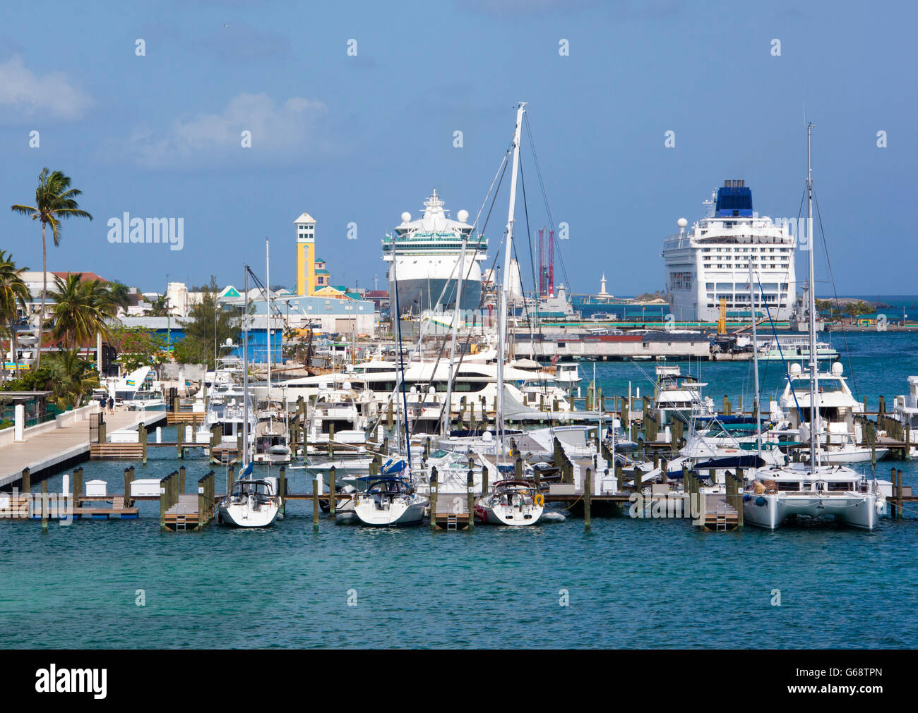 Port of bahamas hires stock photography and images Alamy