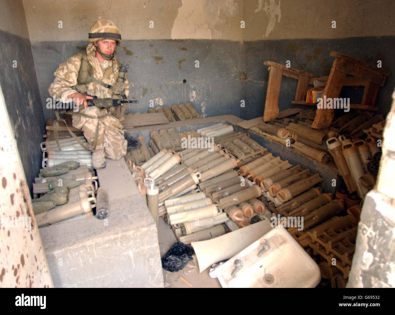Az Zubaya, Iraq, near Basra, at the school where an arms cache was found (Az Zubayr primary school.) Soldiers from the light infantry and 2nd Royal Tank Regiment battle group discovered the cache Stock Photo