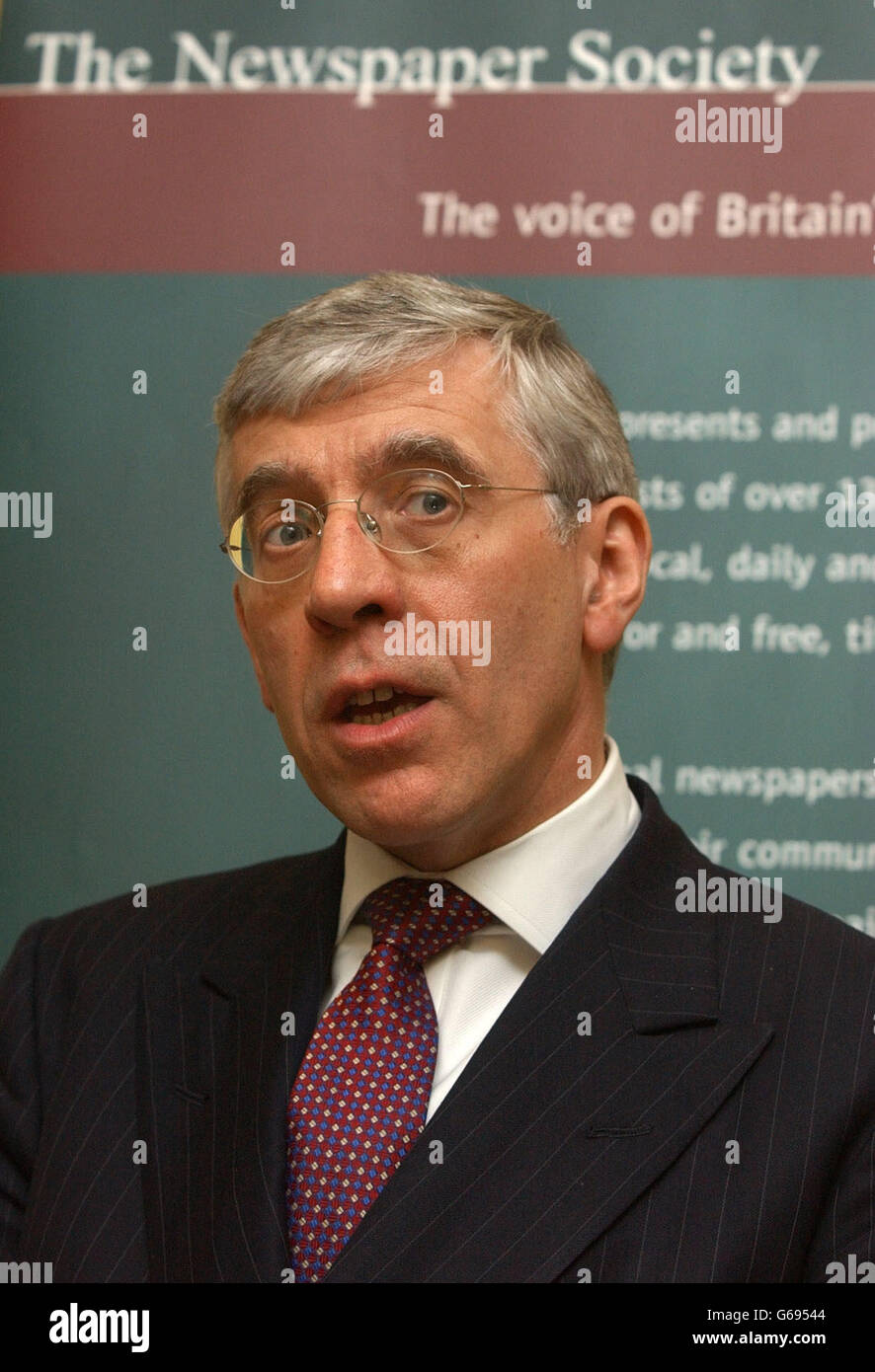 Jack Straw Newspaper Conference Stock Photo Alamy