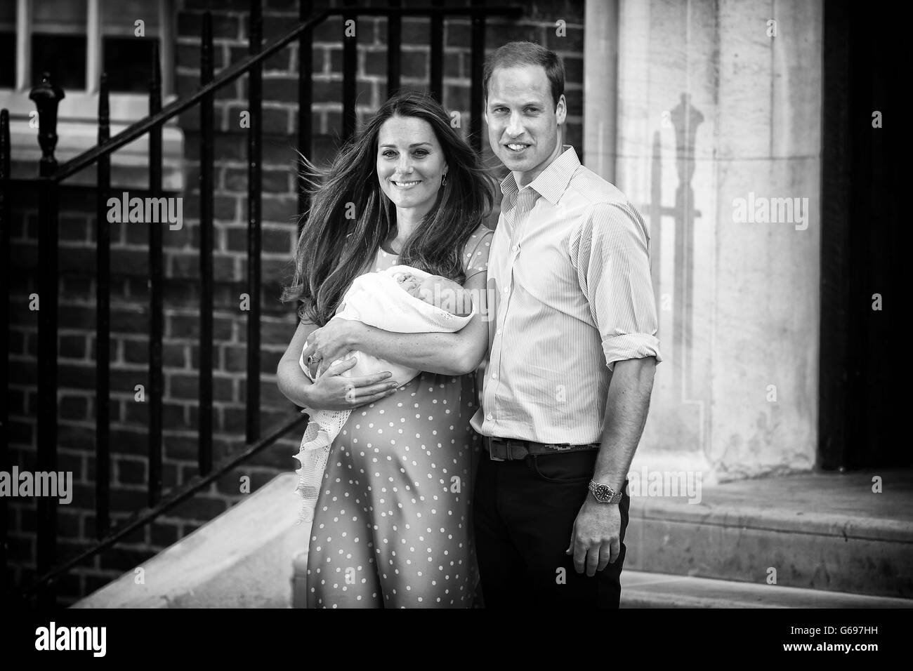 The Duke and Duchess of Cambridge leaving the Lindo Wing of St Mary's Hospital in London, with their newborn son, Prince George of Cambridge. Stock Photo