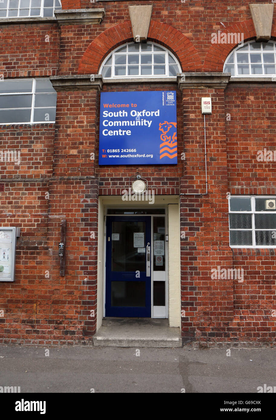 A general view of South Oxford Community Centre in Lake Street, Oxford, after a teenage girl died after suffering a cardiac arrest at the community centre. Stock Photo