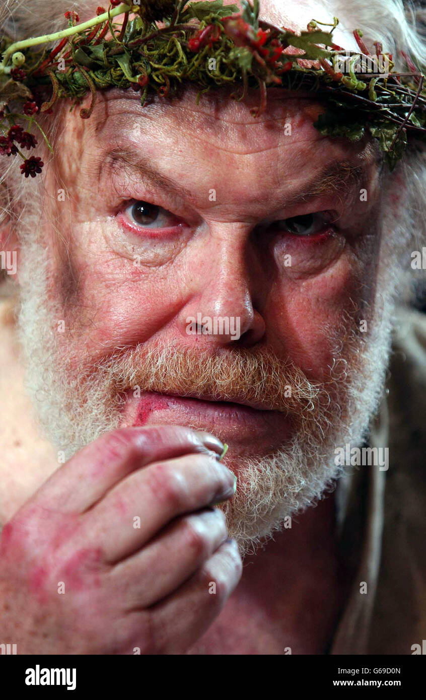 Timothy West as King Lear during a photocall for the new English Touring Theatre production of William Shakespeare's King Lear at The Old Vic, central London. Stock Photo