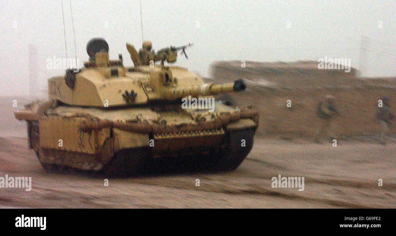 2nd Royal Tank Battle group attack Az Zubaya near Basra, during the early  hours of the morning Stock Photo - Alamy