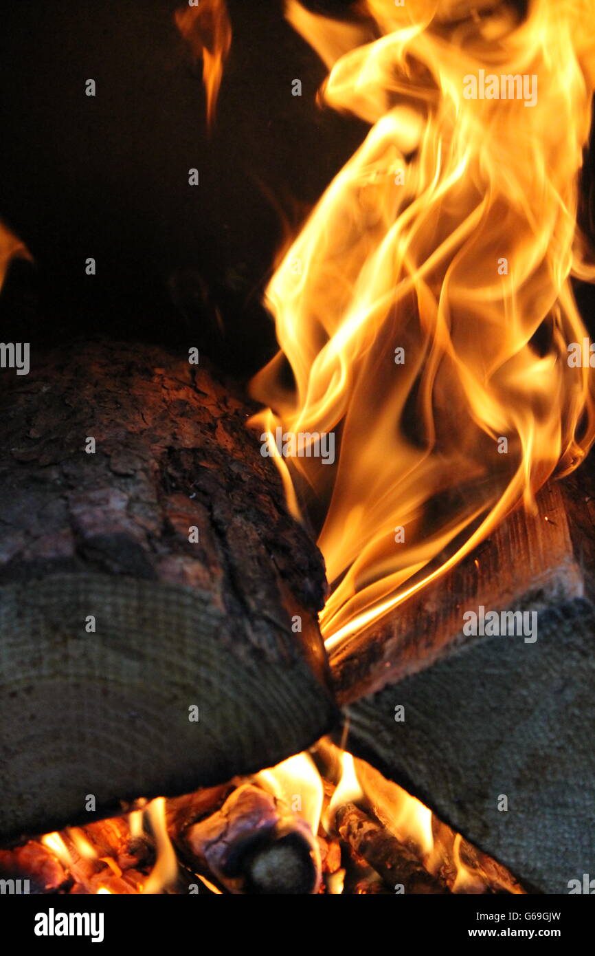 Fire Chiminea Summer Hot Garden Bbq Garden Living Outdoor