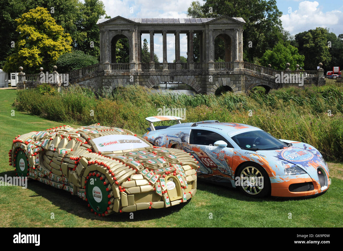 Wilton Classic and Supercars Stock Photo Alamy