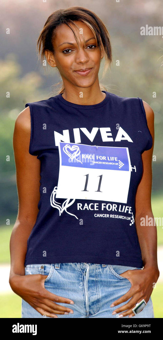 Actress Judi Shekoni during a photocall to launch Cancer Research UK's Race For Life in Regent's Park, central London. *..The aim is to encourage 300,000 women to take part in 130 Races across the nation between May and July 2003 to raise funds for the charity. Stock Photo