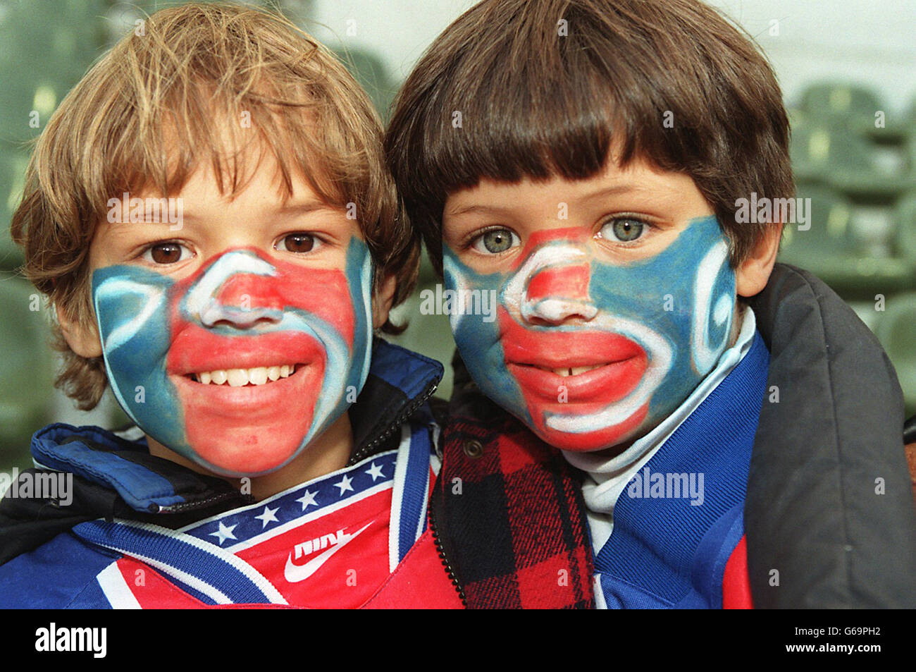UEFA 1996 EUROPEAN CUP WINNERS CUP FINAL PARIS ST GERMAIN v RAPID