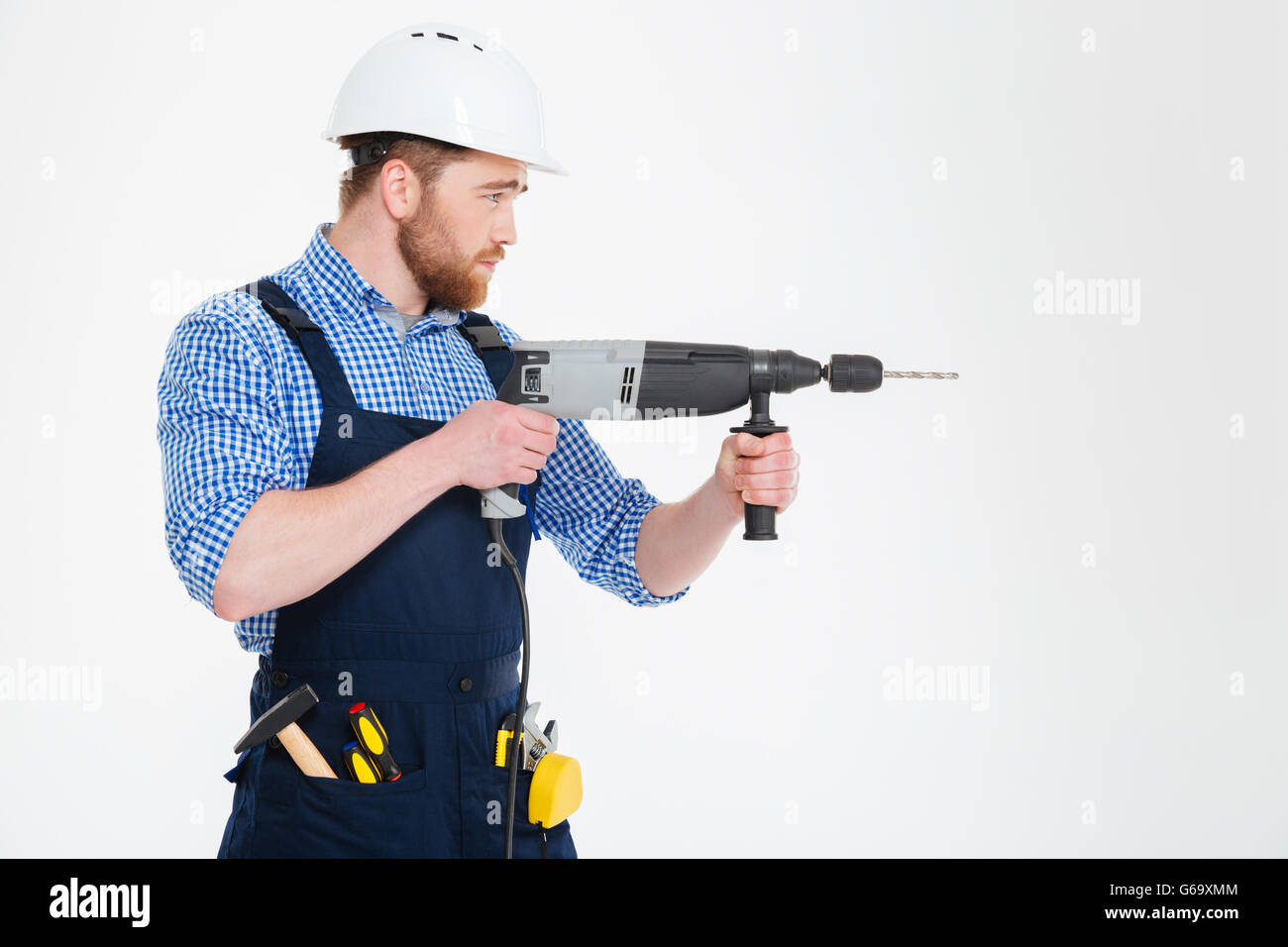 Алмазное сверление. Резка асфальта. Алмазное бурение пробурили электрошкаф. Строительные инструменты. Drill service.