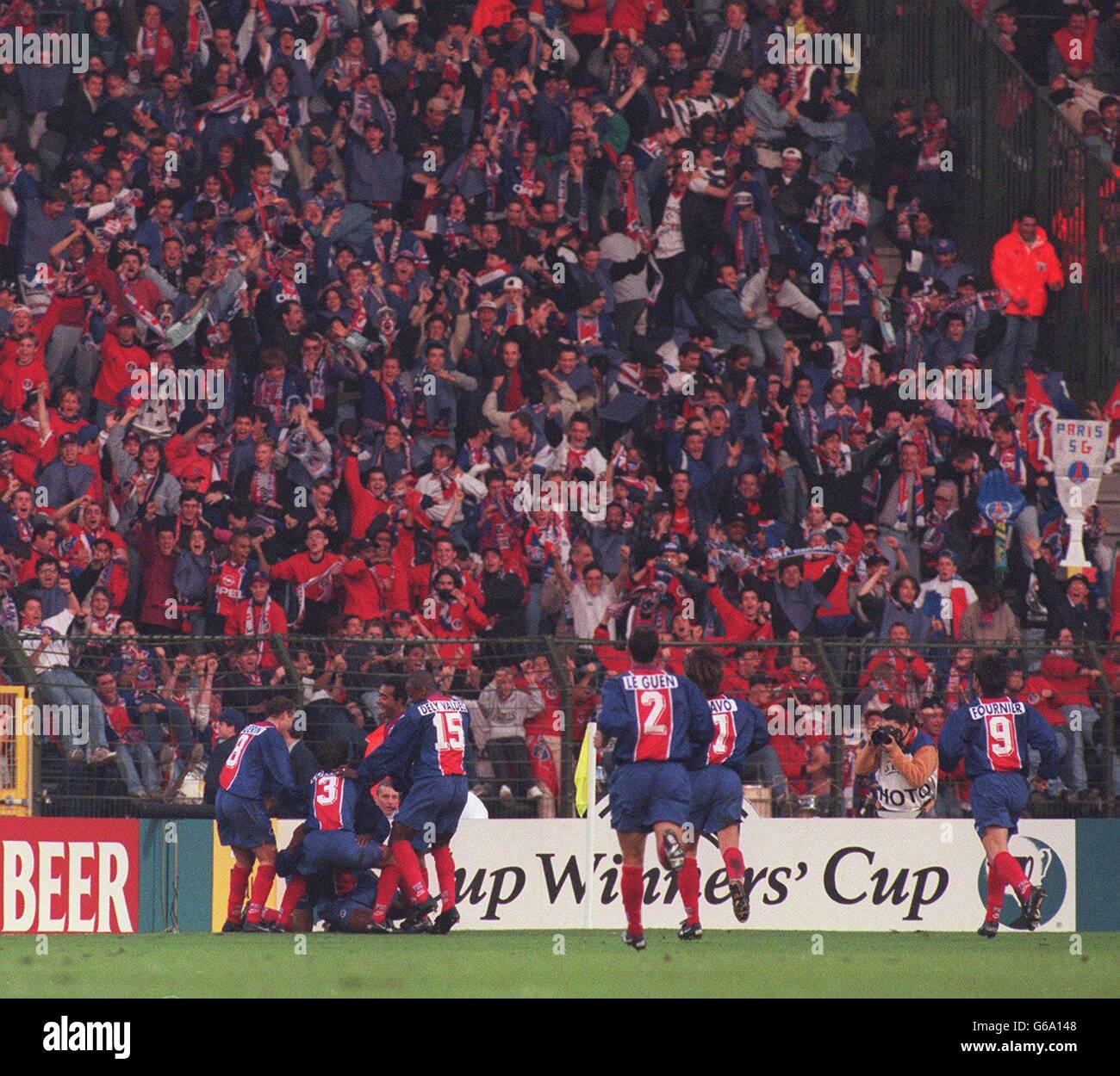UEFA 1996 EUROPEAN CUP WINNERS CUP FINAL PARIS ST GERMAIN v RAPID