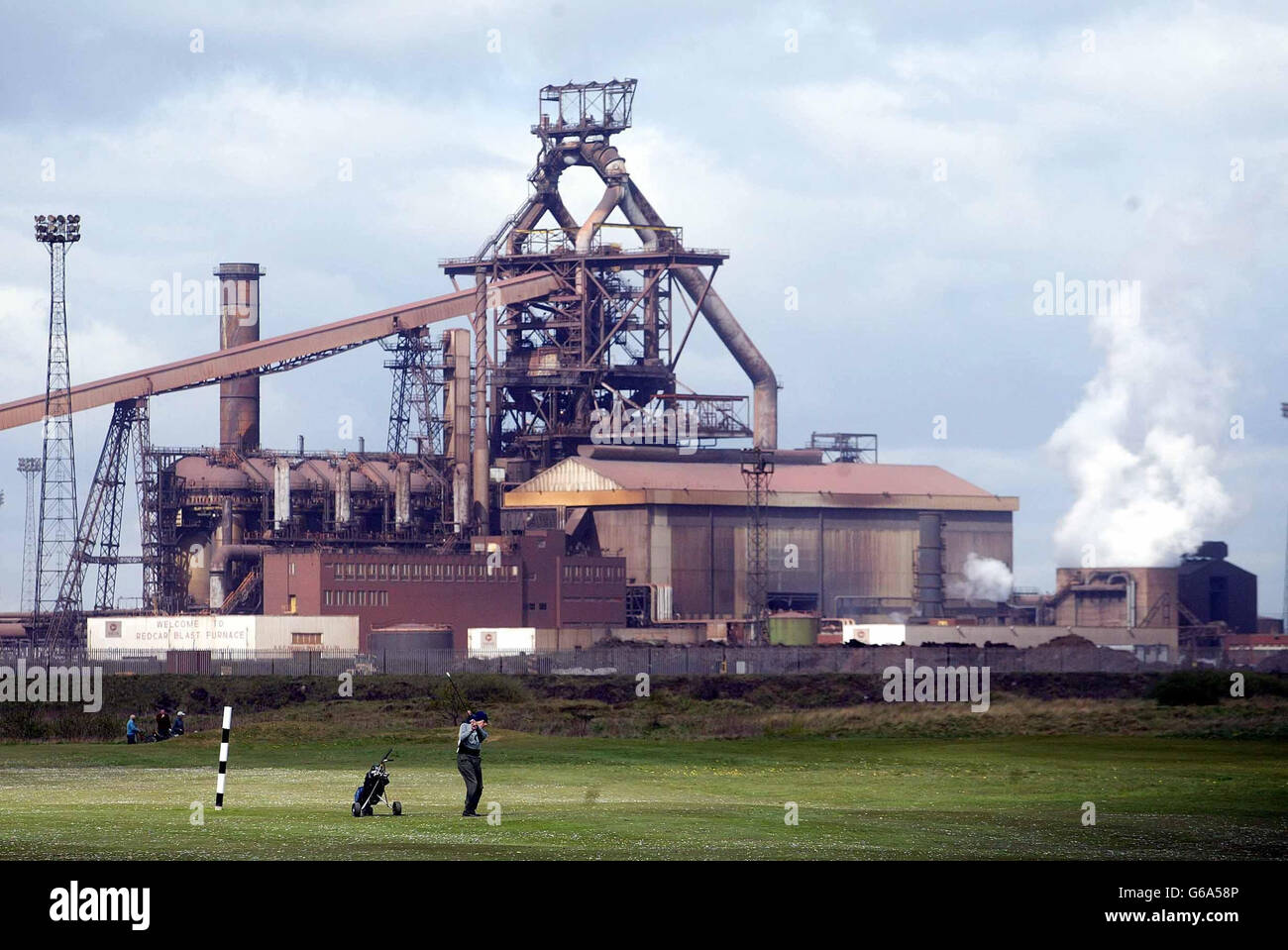 Stocksbridge and steel hires stock photography and images Alamy