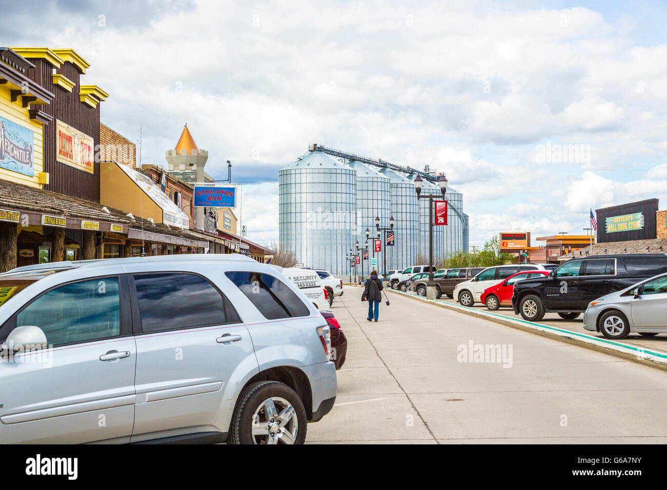Town of Wall South Dakota Main Street and silos Stock Photo Alamy