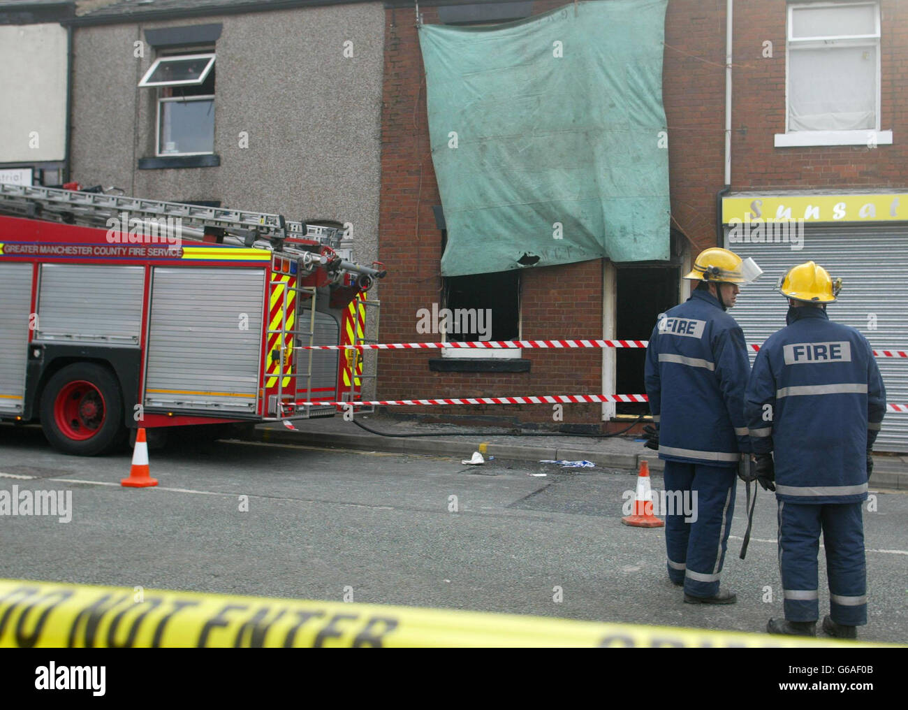 Rochdale family house fire Stock Photo Alamy