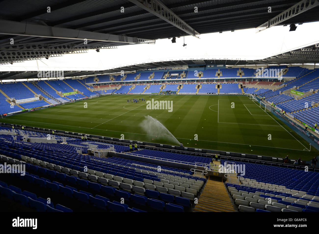 Reading Stadium Layout A general view of the Madejski Stadium, home of Reading Stock Photo - Alamy