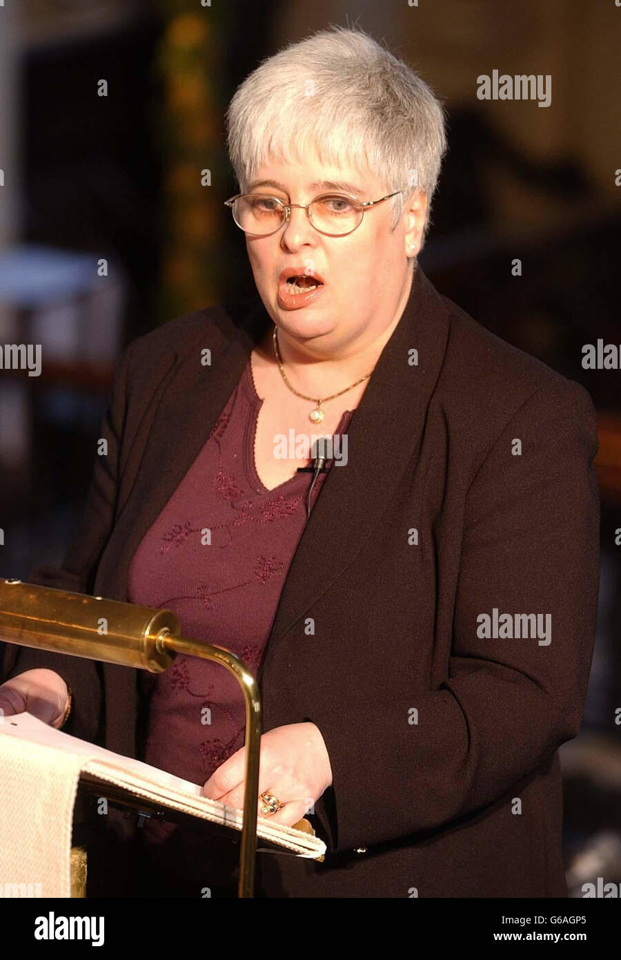 Barbara Roche MP Minister of State, reads a message from the Government during the memorial service on the 10th anniversary of South London teenager Stephen Lawrence's murder, at St Martins-in-the-Fields Church Trafalgar Square, Central London. Stock Photo