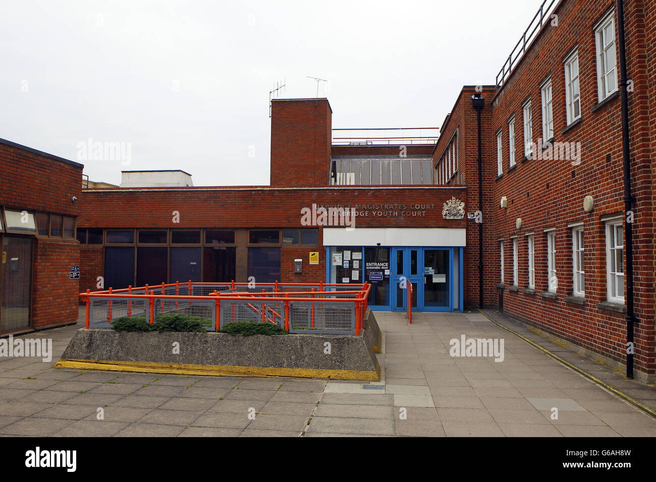 Uxbridge Magistrates Court Stock Photo Alamy