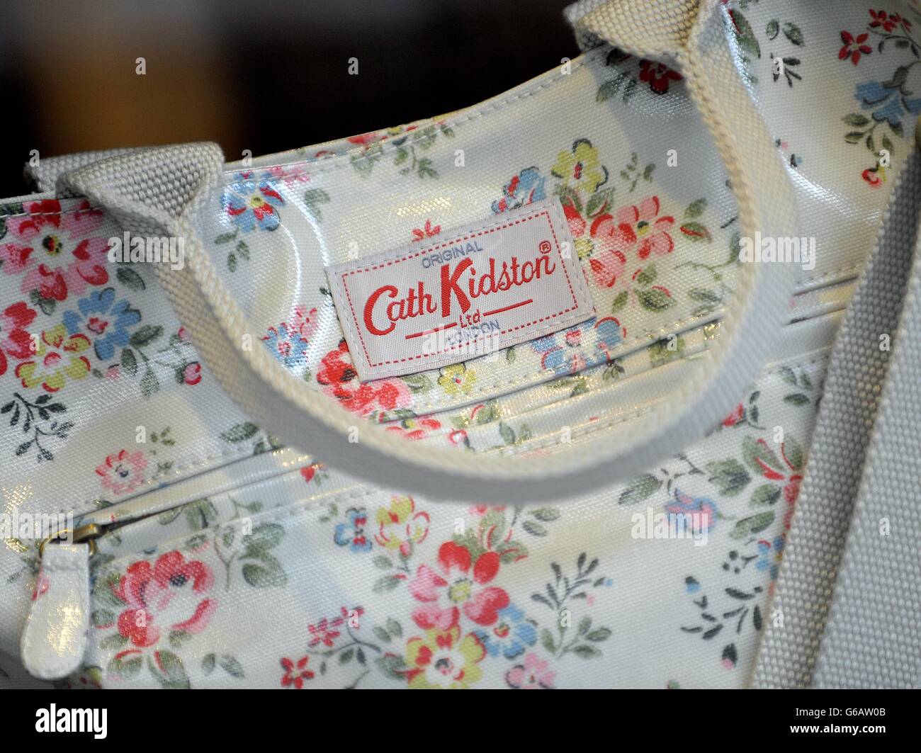 Cath kidston bag hi res stock photography and images Alamy