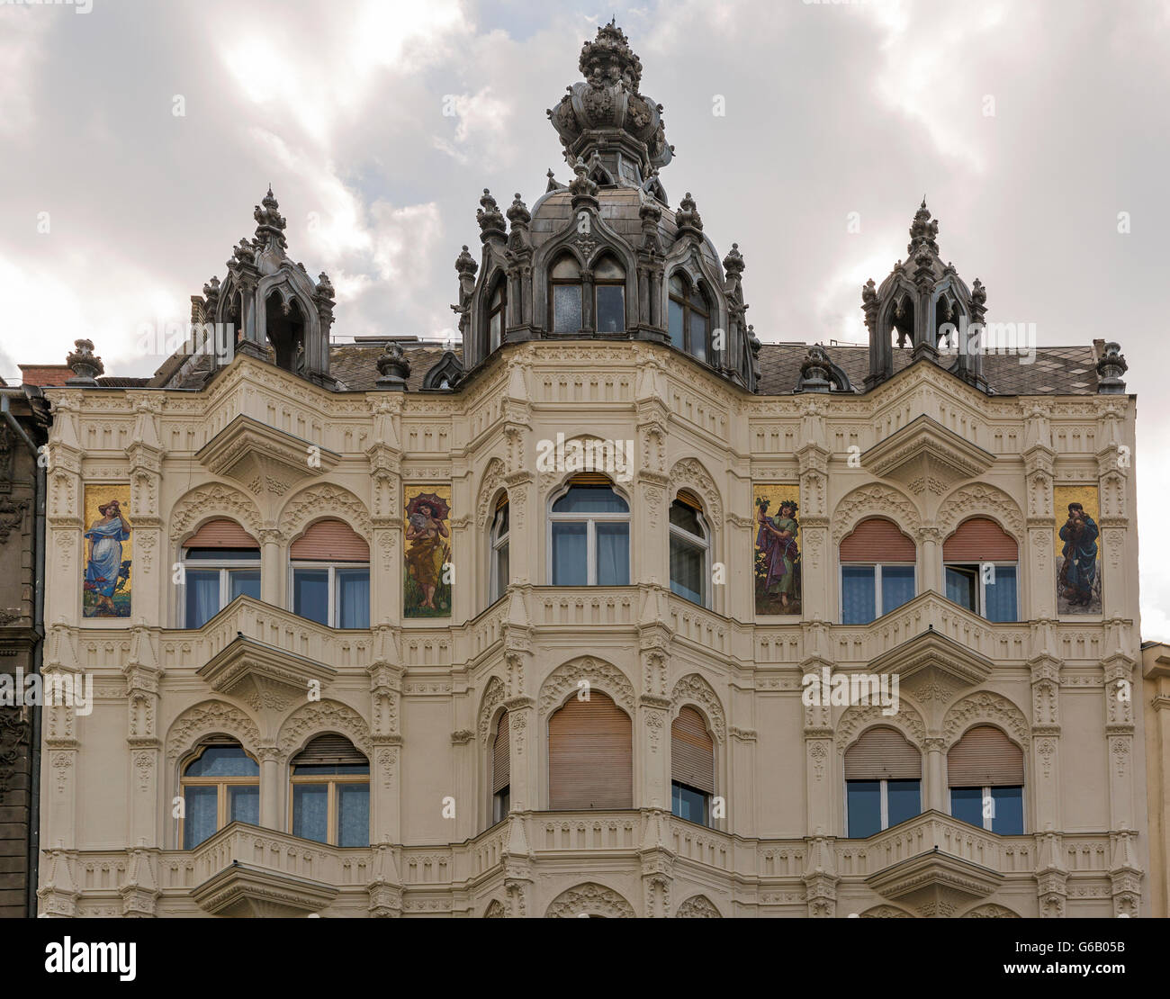 Elaborate building architecture with beautiful mosaic, Muzeum krt, Pest, Budapest, Republic of Hungary. Stock Photo