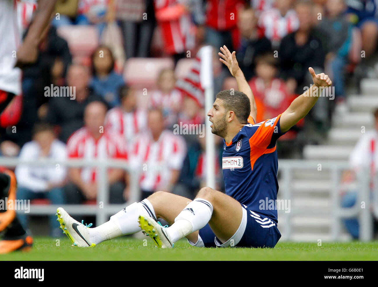 Soccer - Barclays Premier League - Sunderland v Fulham - Stadium of Light. Fulham's Adel Taarabt appeals Stock Photo