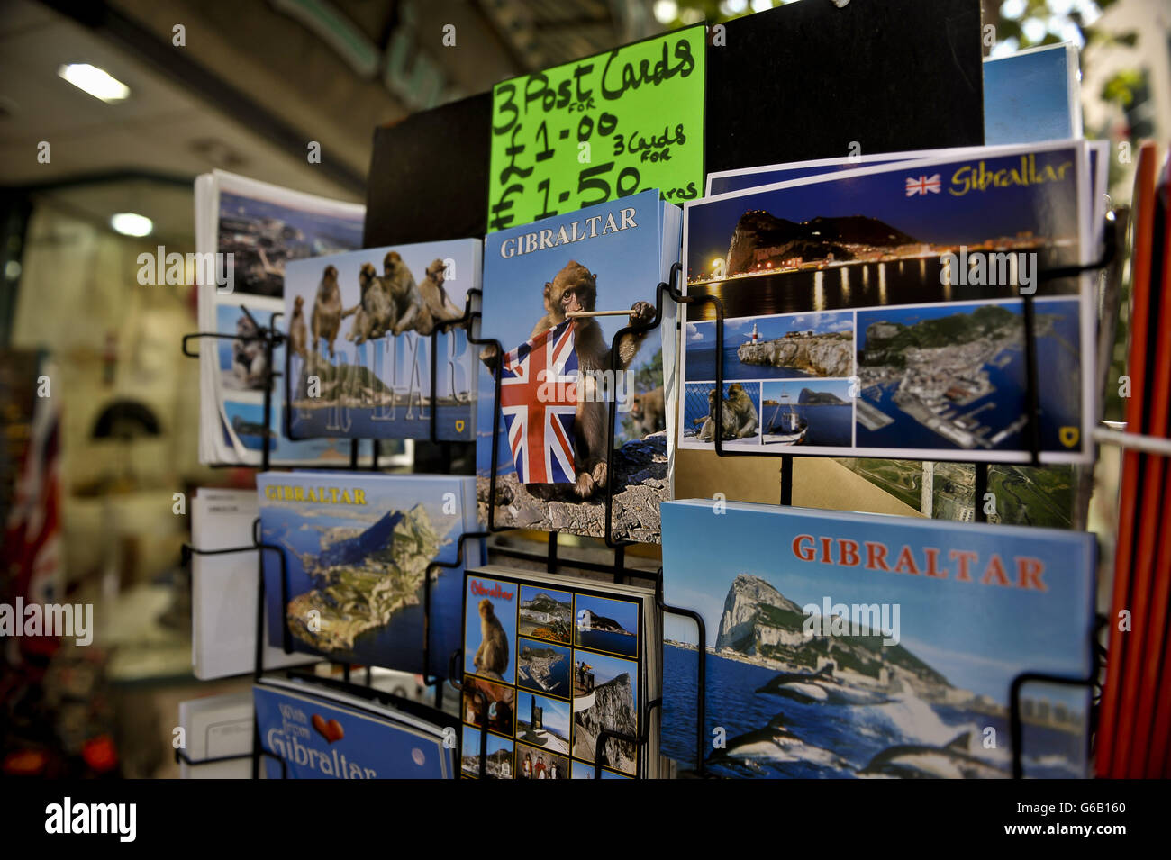 Vintage gibraltar poster hi-res stock photography and images - Alamy