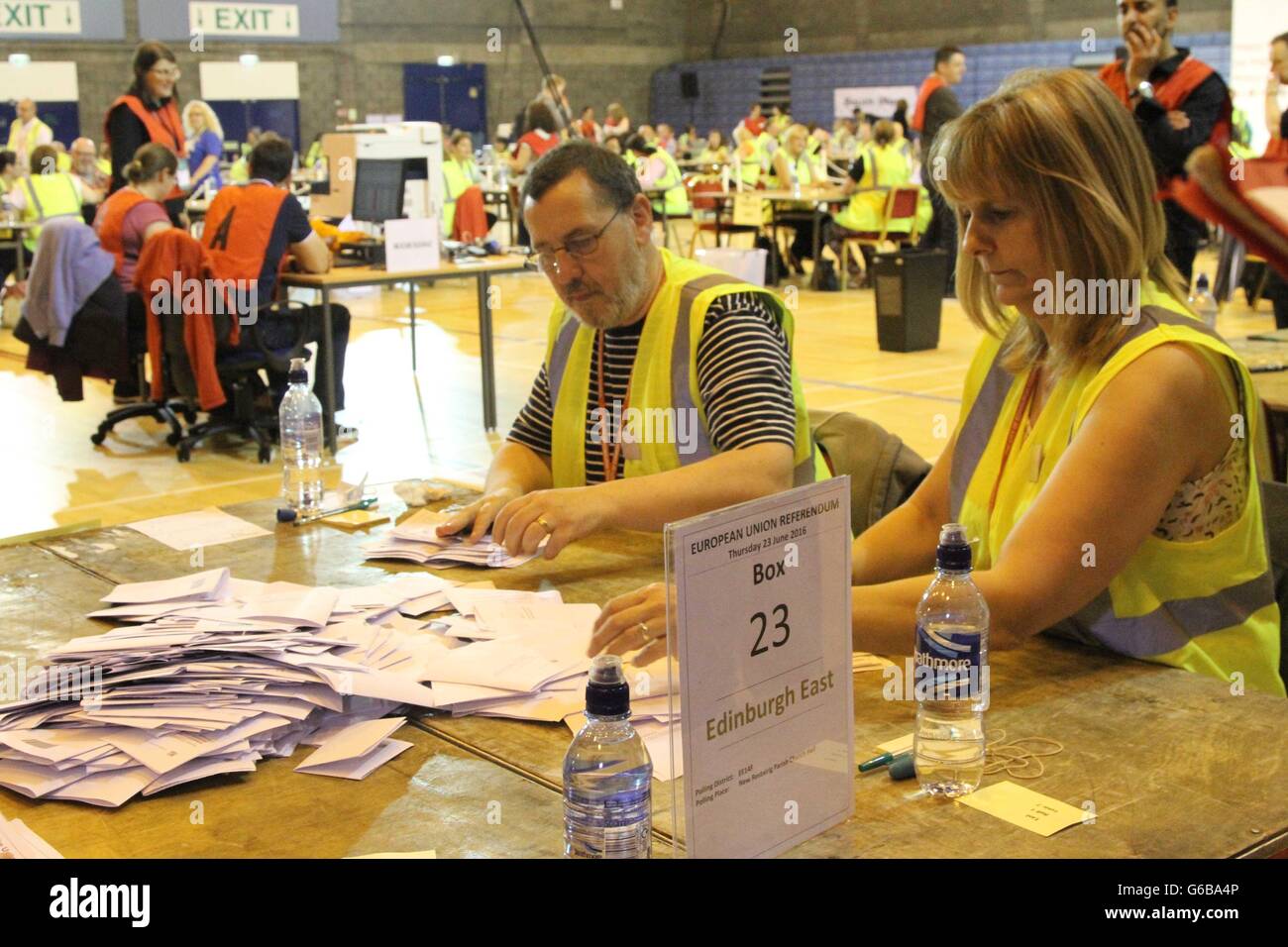 Edinburgh, UK. 23rd June, 2016. Ballots are counted in Edinburgh, UK, late June 23, 2016. The Leave camp has won Britain's Brexit referendum on Friday morning by obtaining nearly 52 percent of ballots, pulling the country out of the 28-nation European Union after its 43-year membership. Credit:  Guo Chunju/Xinhua/Alamy Live News Stock Photo