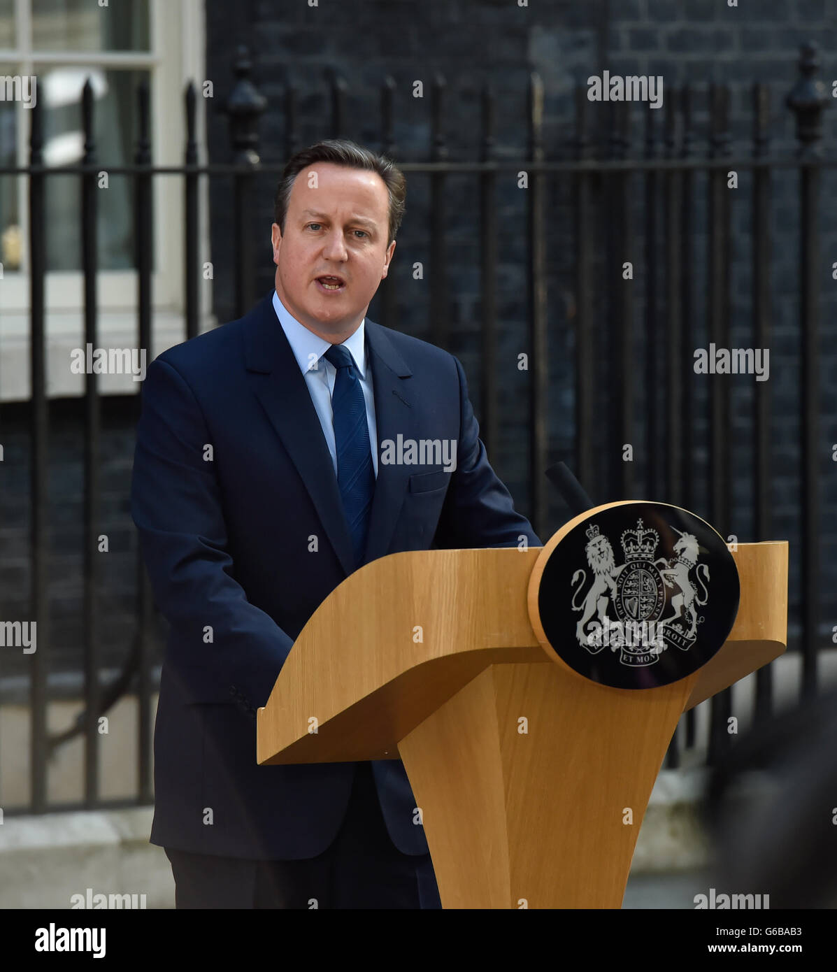 London, UK. 24th June, 2016. Prime Minister David Cameron resigns as a result of the EU Referendum to leave the EU Credit:  Alan D West/Alamy Live News Stock Photo