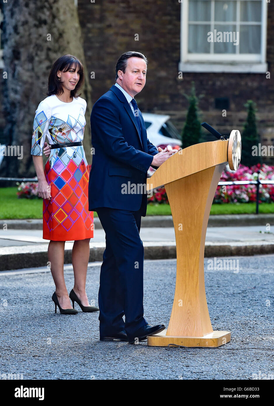 London 24th June 2016, Prime Minister David Cameron resigns as a result of the EU Referendum to leave the EU Credit:  Alan D West/Alamy Live News Stock Photo