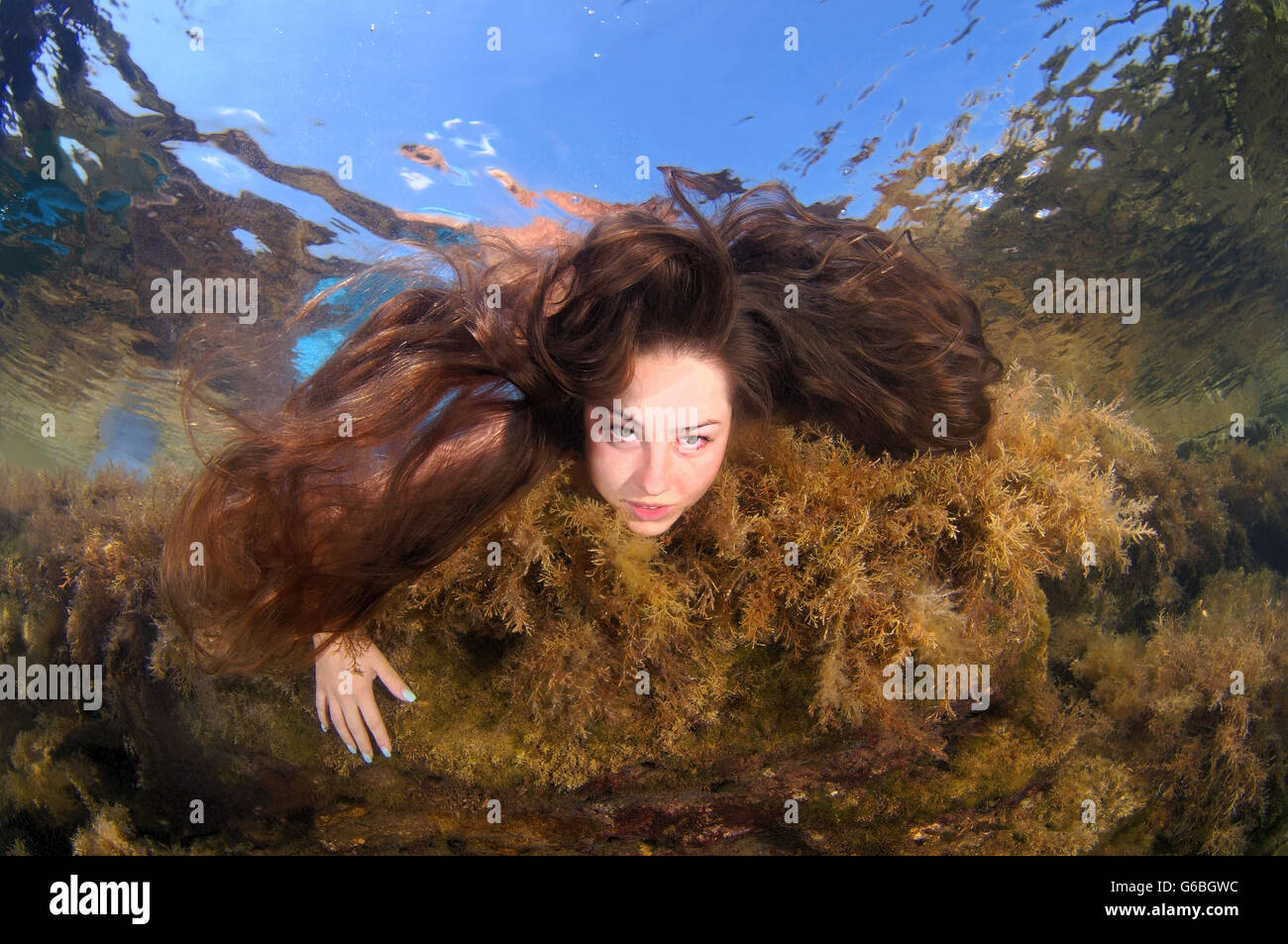 Black Sea, Ukraine. 27th July, 2013. woman looks under the waterr, Black sea, Crimea, Ukraine, Europe © Andrey Nekrasov/ZUMA Wire/ZUMAPRESS.com/Alamy Live News Stock Photo