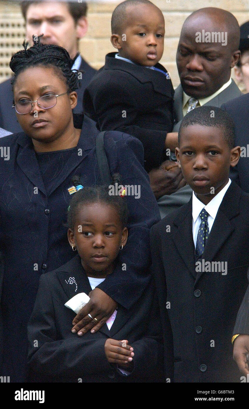 Potters Bar rail crash anniversary Stock Photo Alamy