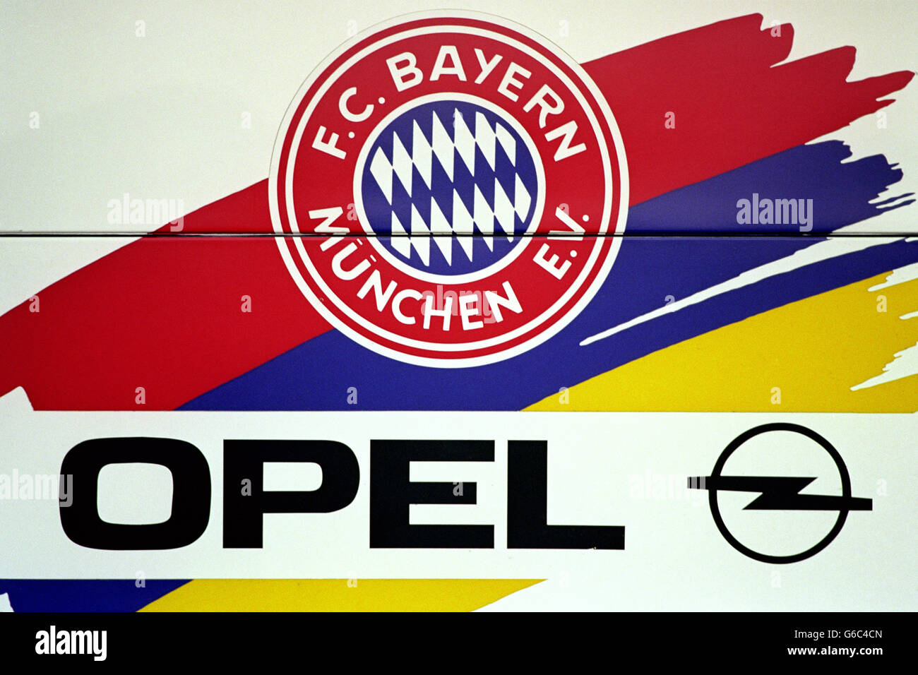 EUROPEAN FOOTBALL. BAYERN MUNICH sponsers logo Stock Photo - Alamy