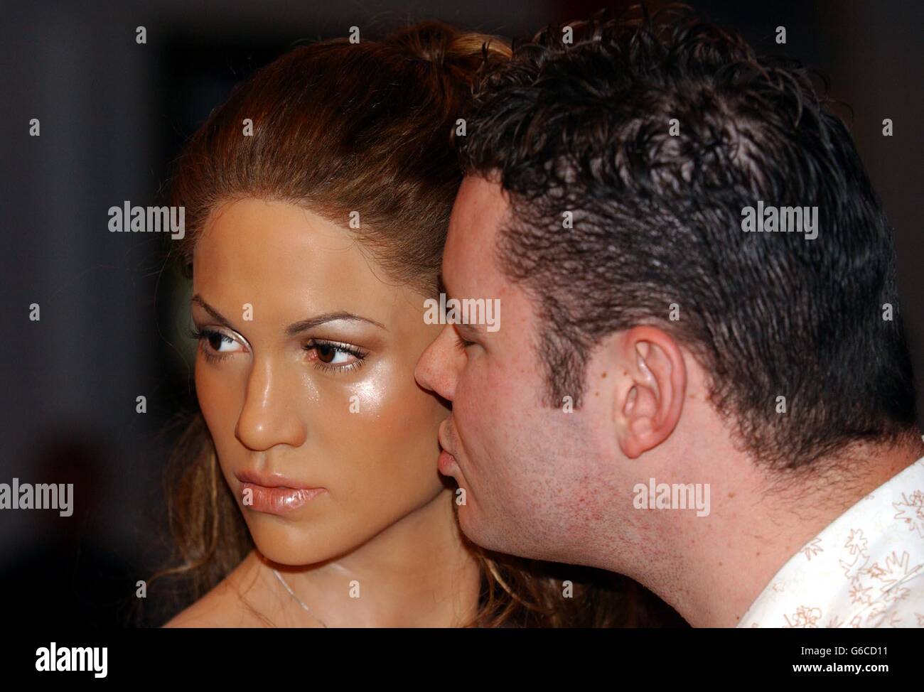 Jennifer lopez in wax hi-res stock photography and images - Alamy