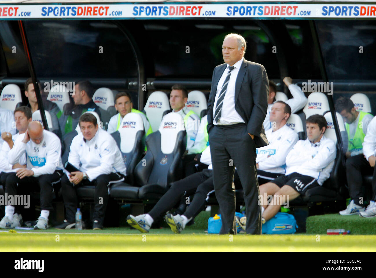 Soccer - Barclays Premier League - Newcastle United v Fulham - St James' Park. Martin Jol, Fulham Fc Manager Stock Photo