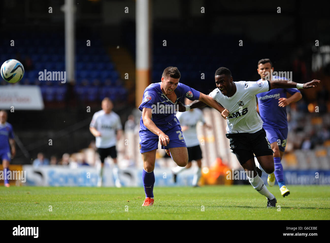 Soccer - Sky Bet League One - Port Vale v Wolverhampton Wanderers - Vale Park. Port Vale's Jennison Myrie-Williams and Wolverhampton Wanderers' Matt Doherty Stock Photo