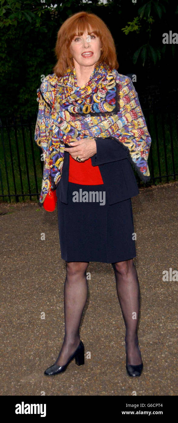 Stefanie Powers arrives at a reception and private view of HM Queen Elizabeth II's Hats and Handbags at the Kensington Palace in Central London. Stock Photo