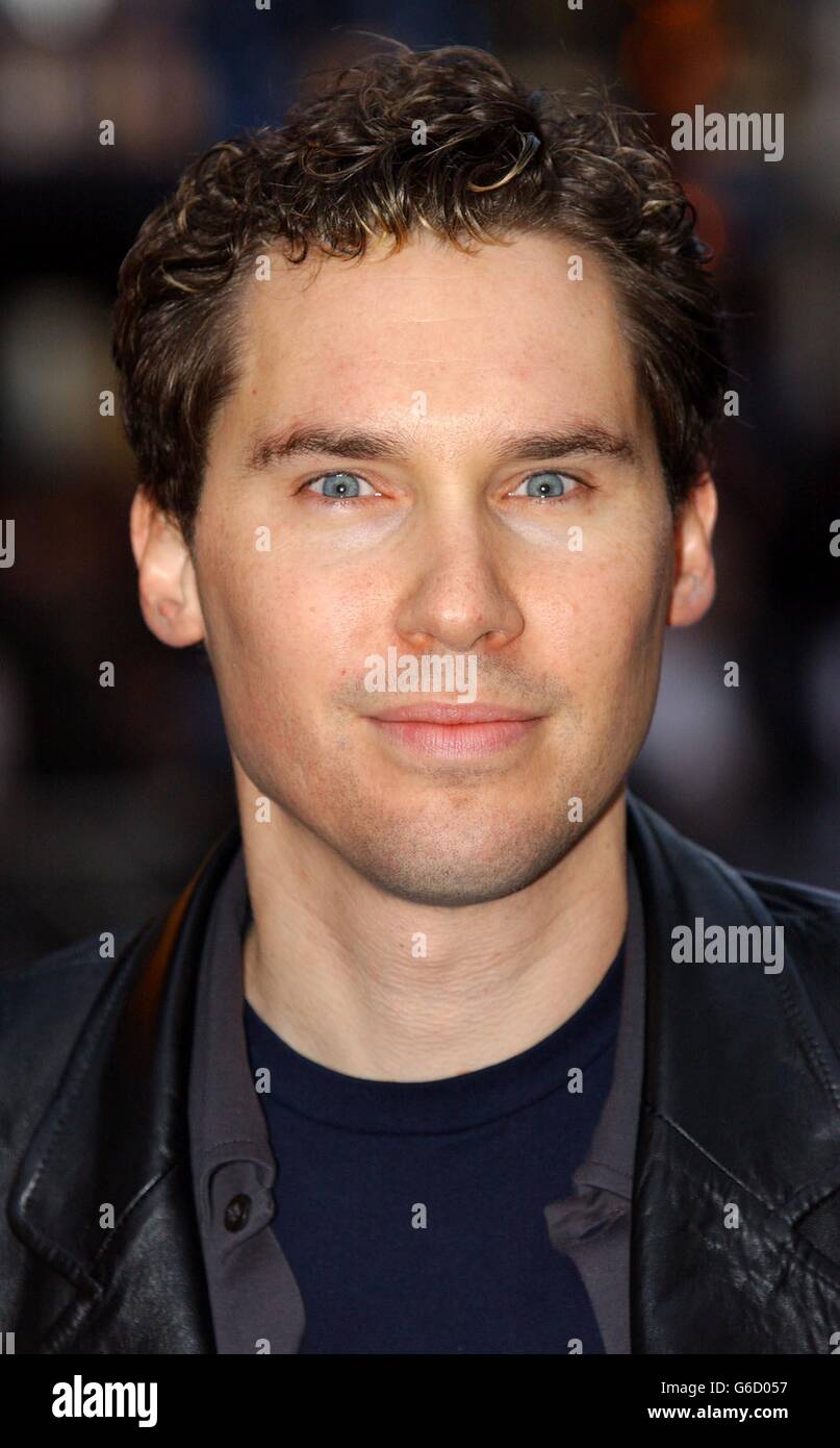 Director Bryan Singer arrives at the Odeon West End, London, for the UK premiere of X-Men 2. Stock Photo