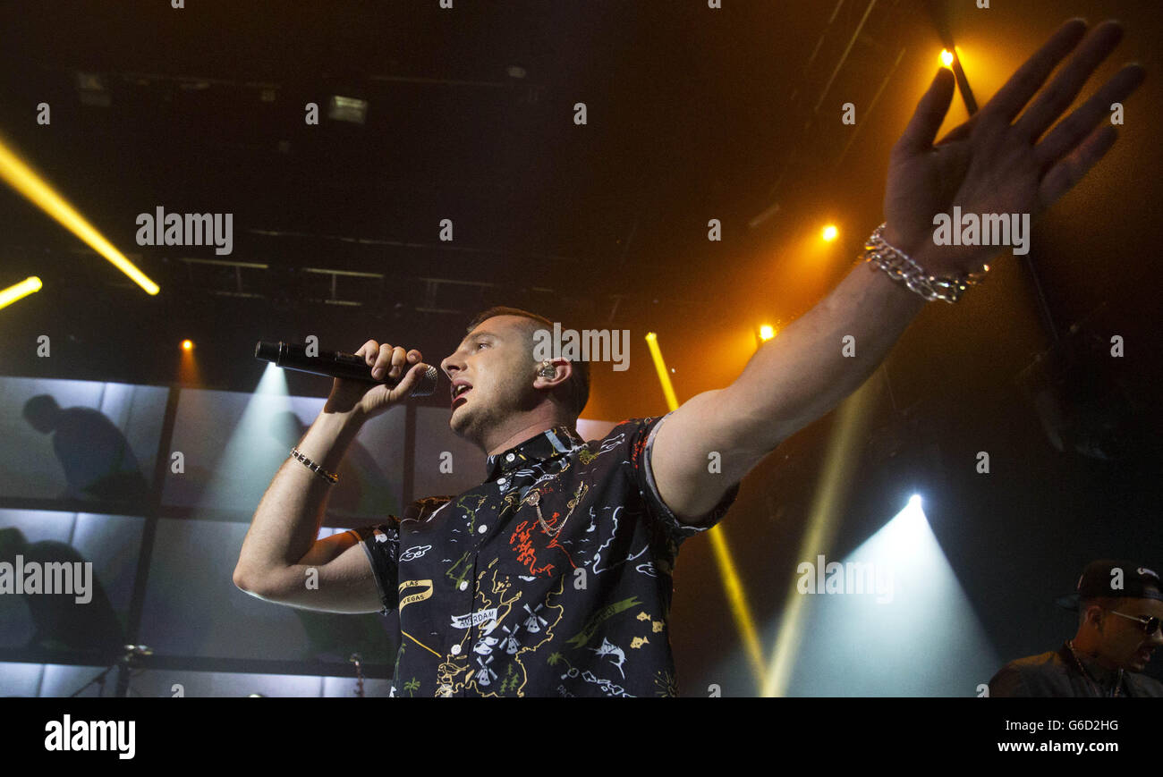Plan B O2 Plan B launches O2's 4G network at the O2 Shepherds Bush Empire. PRESS ...