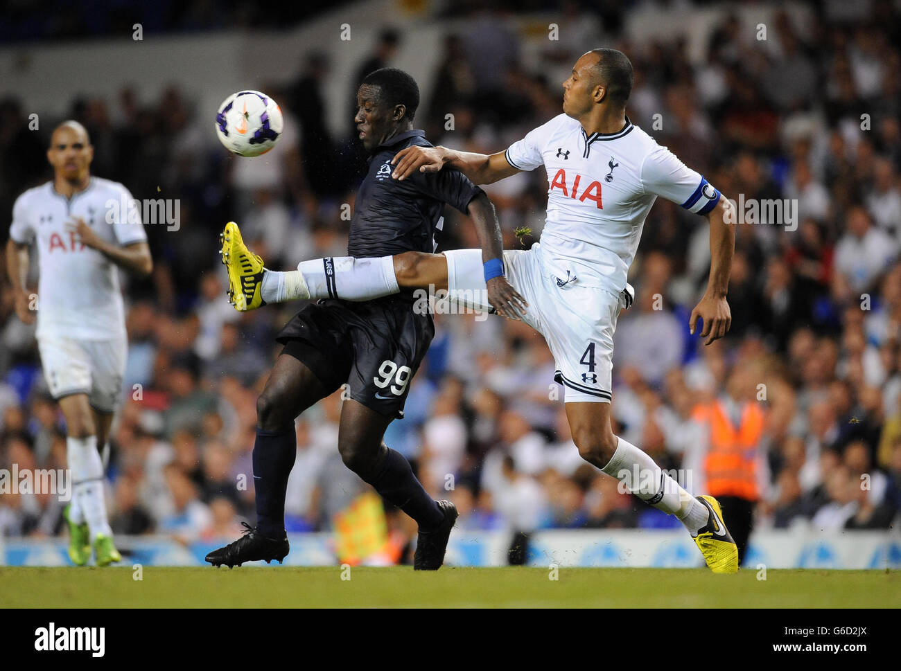 Vouho Hi res Stock Photography And Images Alamy