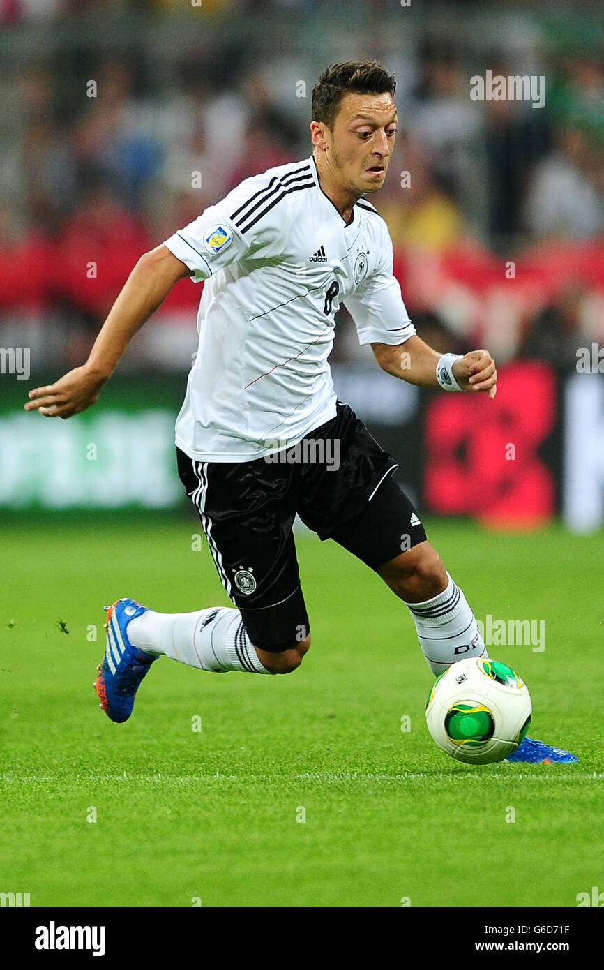 Soccer - 2014 World Cup Qualifier - Europe - Group C - Germany v Austria - Allianz Arena. Mesut Ozil, Germany. Stock Photo