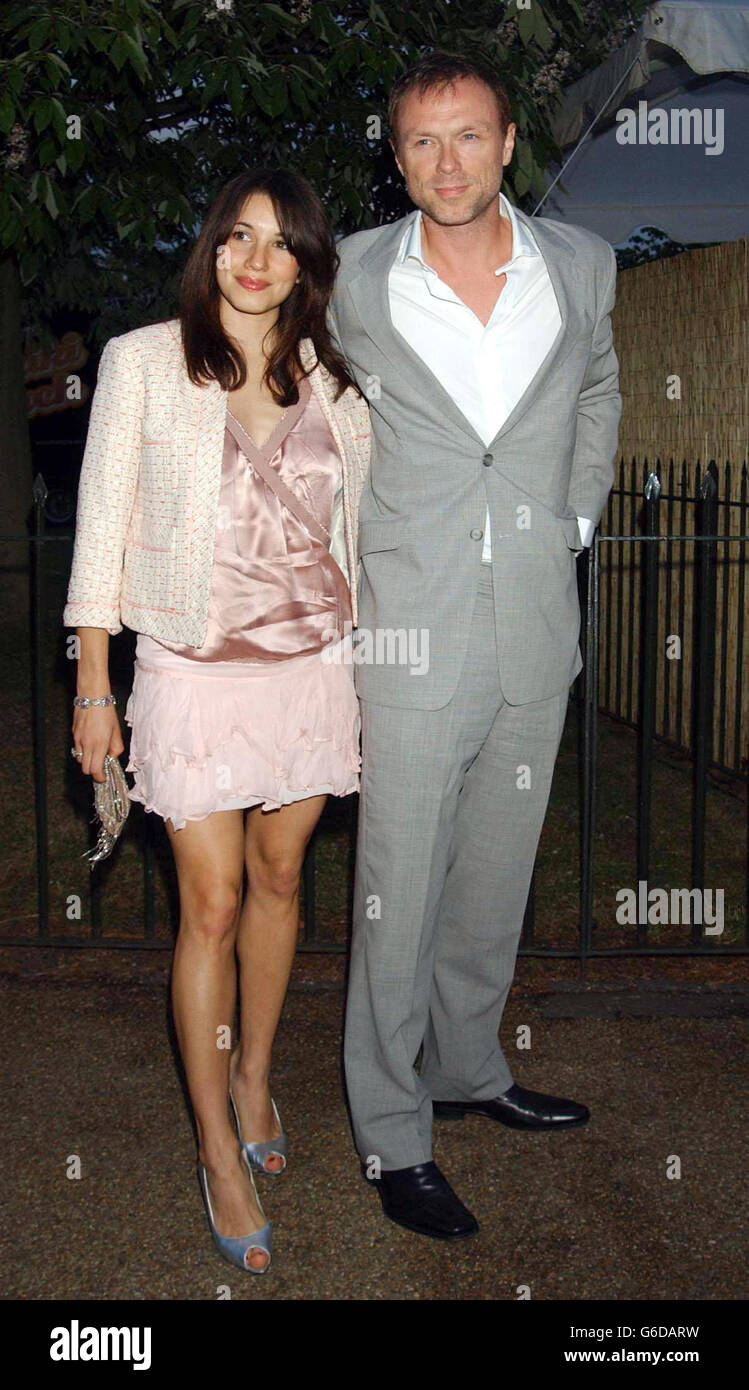 Serpentine Gallery Summer Party Stock Photo Alamy