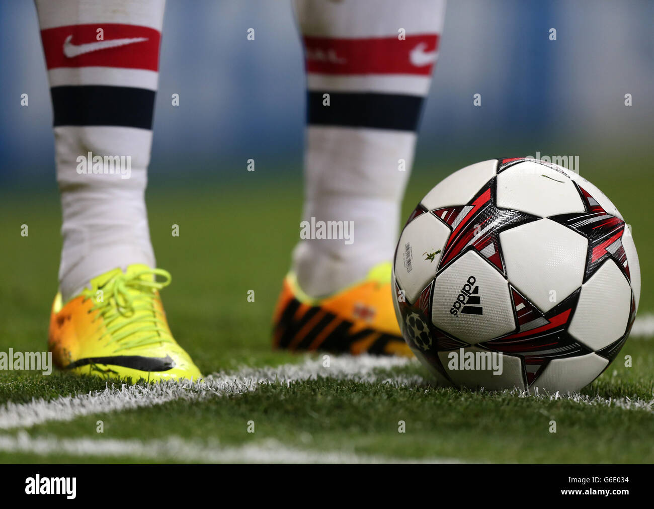 Uefa champions league finale hi-res stock photography and images - Alamy