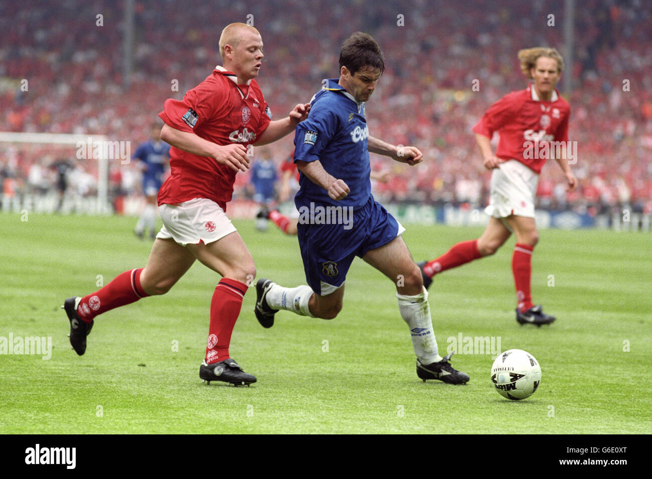 Chelsea's Steve Clarke (r) gets away from Middlesbrough's Phil Stamp (l). In the background for Middlesbrough is Mikkel Beck. Stock Photo