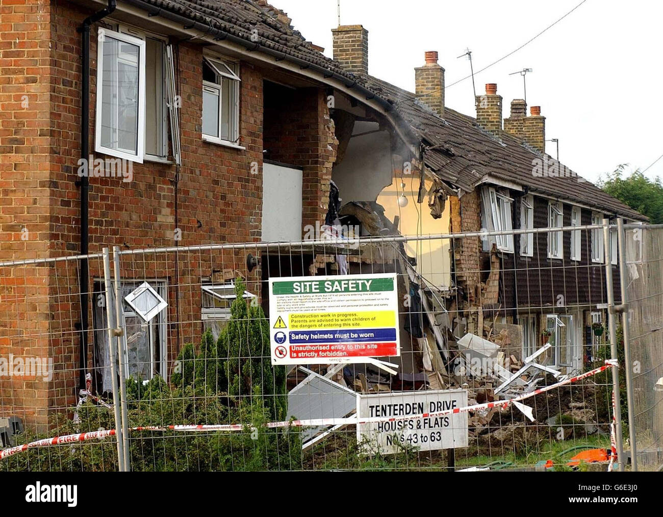 Suspected gas explosion destroyed houses hi-res stock photography and ...
