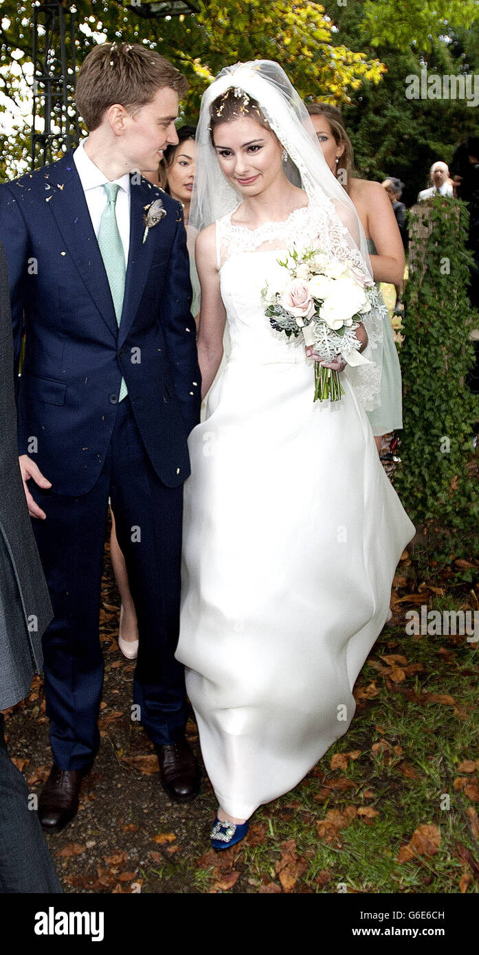 Euan Blair and Suzanne Ashman after their wedding at All Saints parish  church in Wotton Underwood, Buckinghamshire Stock Photo - Alamy, image size:697x1390