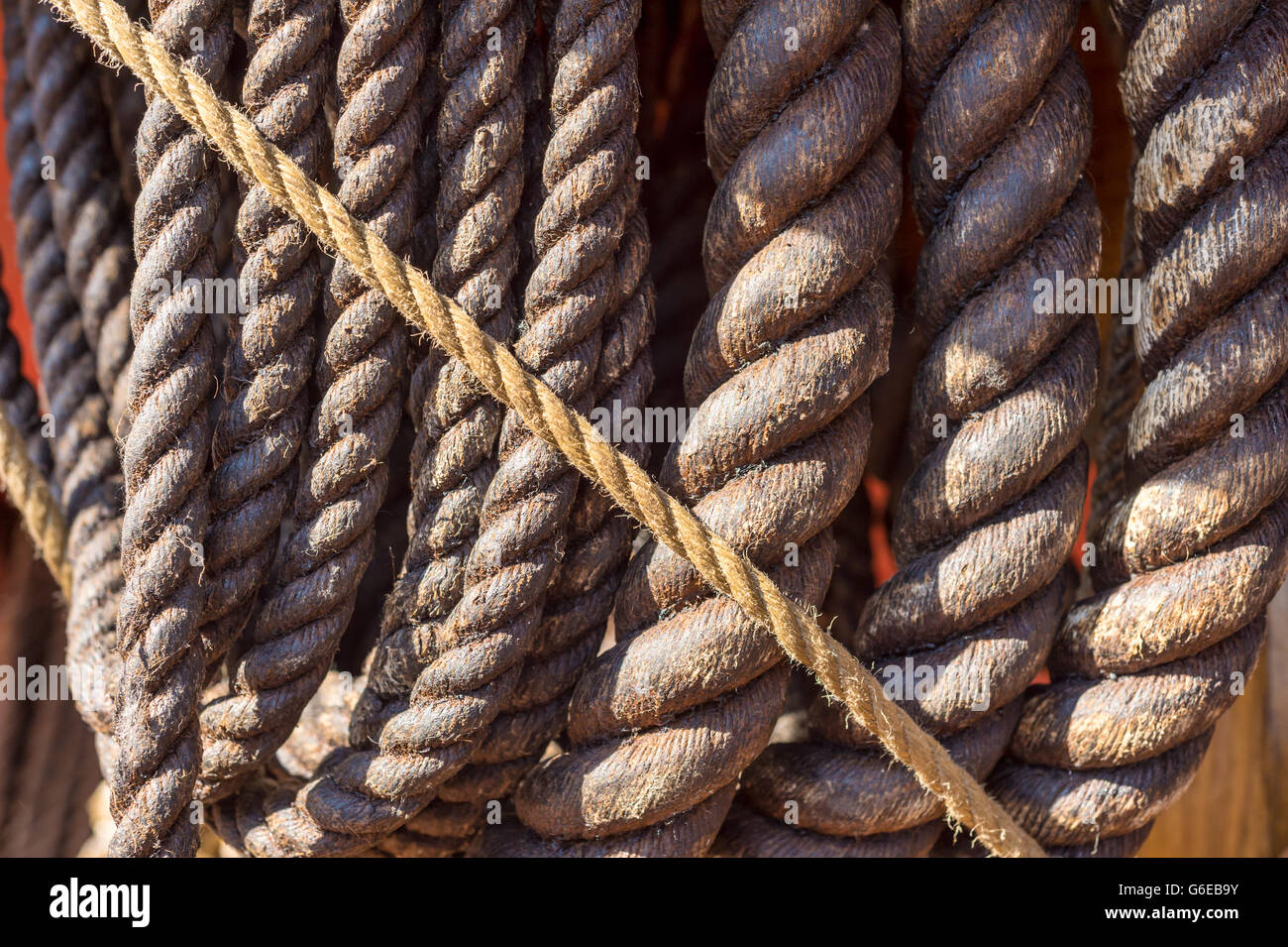 Boat ropes close up hi-res stock photography and images - Alamy